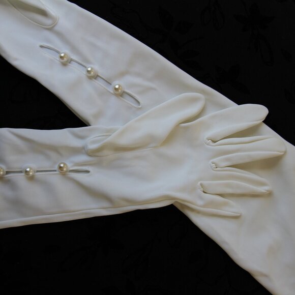 Long White Gloves 22 Inches (56 cm) with Elegant Pearl Buttons - Picture 8 of 11
